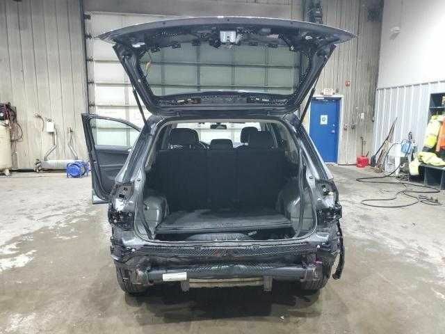 Сірий Фольксваген Тігуан, об'ємом двигуна 2 л та пробігом 78 тис. км за 5000 $, фото 5 на Automoto.ua