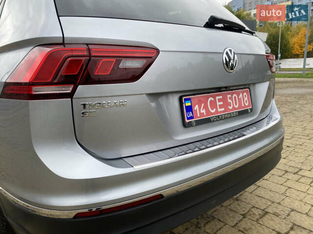 Серый Фольксваген Тигуан, объемом двигателя 2 л и пробегом 148 тыс. км за 19850 $, фото 24 на Automoto.ua