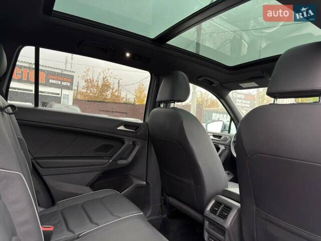 Серый Фольксваген Тигуан, объемом двигателя 1.98 л и пробегом 78 тыс. км за 27500 $, фото 17 на Automoto.ua