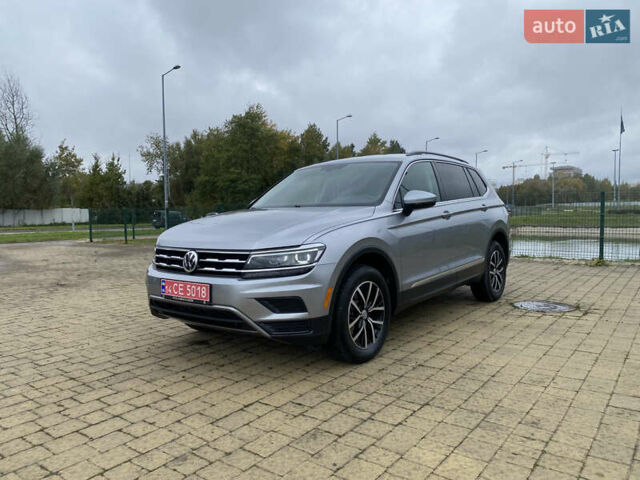 Серый Фольксваген Тигуан, объемом двигателя 2 л и пробегом 148 тыс. км за 19850 $, фото 22 на Automoto.ua