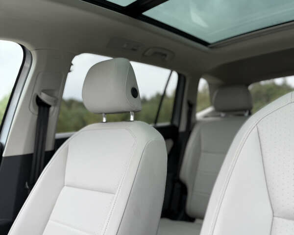 Серый Фольксваген Тигуан, объемом двигателя 1.98 л и пробегом 147 тыс. км за 22500 $, фото 12 на Automoto.ua