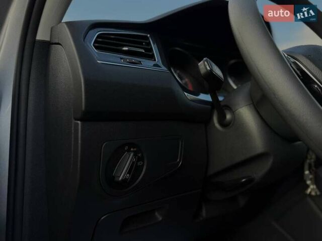 Серый Фольксваген Тигуан, объемом двигателя 1.98 л и пробегом 85 тыс. км за 19500 $, фото 10 на Automoto.ua