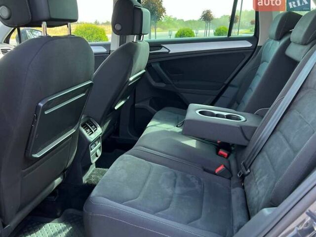 Сірий Фольксваген Тігуан, об'ємом двигуна 1.98 л та пробігом 231 тис. км за 22500 $, фото 36 на Automoto.ua