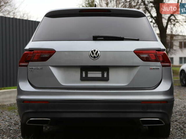 Сірий Фольксваген Тігуан, об'ємом двигуна 1.98 л та пробігом 110 тис. км за 11899 $, фото 5 на Automoto.ua