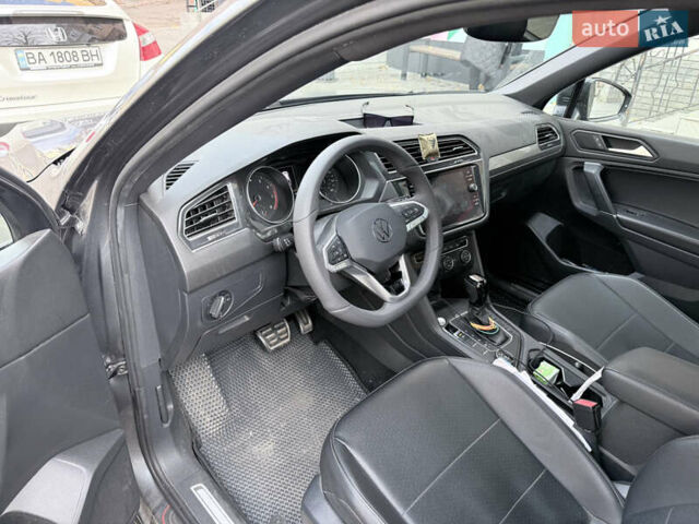 Серый Фольксваген Тигуан, объемом двигателя 1.98 л и пробегом 91 тыс. км за 24000 $, фото 1 на Automoto.ua