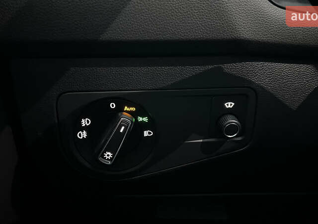 Серый Фольксваген Тигуан, объемом двигателя 2 л и пробегом 75 тыс. км за 29999 $, фото 19 на Automoto.ua