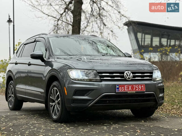 Сірий Фольксваген Тігуан, об'ємом двигуна 2 л та пробігом 212 тис. км за 16900 $, фото 9 на Automoto.ua