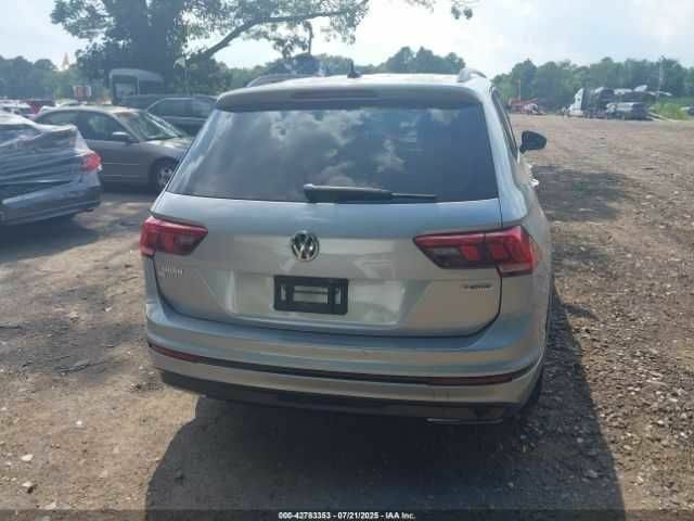 Сірий Фольксваген Тігуан, об'ємом двигуна 2 л та пробігом 32 тис. км за 4500 $, фото 14 на Automoto.ua