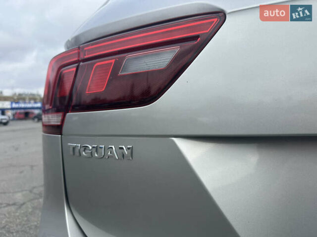 Серый Фольксваген Тигуан, объемом двигателя 1.97 л и пробегом 110 тыс. км за 24999 $, фото 40 на Automoto.ua