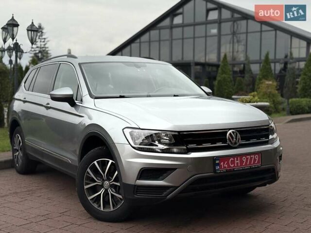 Сірий Фольксваген Тігуан, об'ємом двигуна 1.98 л та пробігом 173 тис. км за 16999 $, фото 11 на Automoto.ua
