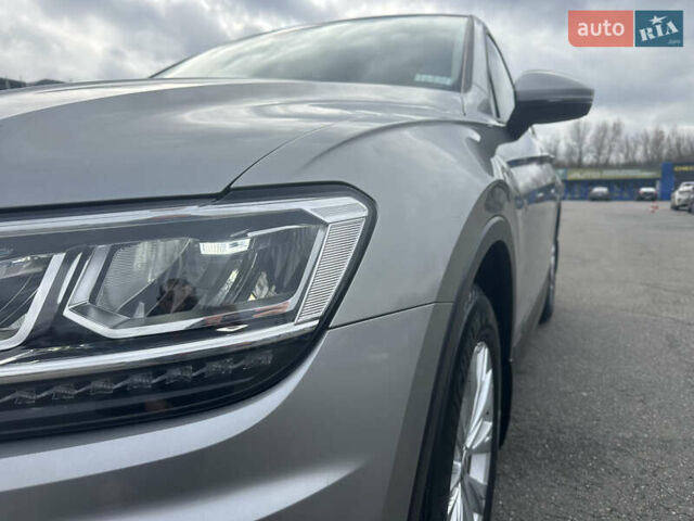 Серый Фольксваген Тигуан, объемом двигателя 1.97 л и пробегом 110 тыс. км за 24999 $, фото 9 на Automoto.ua