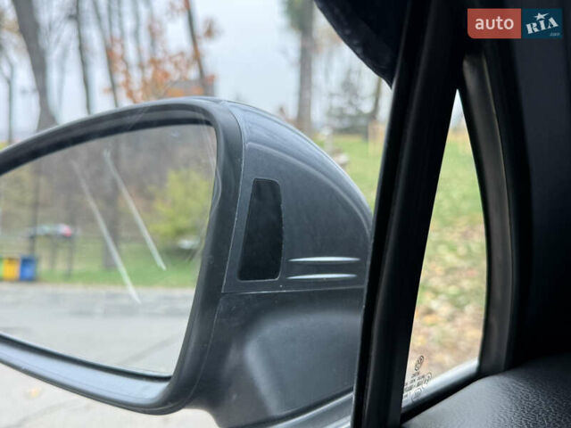 Сірий Фольксваген Тігуан, об'ємом двигуна 2 л та пробігом 212 тис. км за 16900 $, фото 43 на Automoto.ua