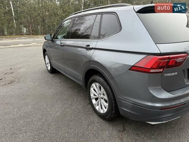 Сірий Фольксваген Тігуан, об'ємом двигуна 1.98 л та пробігом 87 тис. км за 16600 $, фото 20 на Automoto.ua