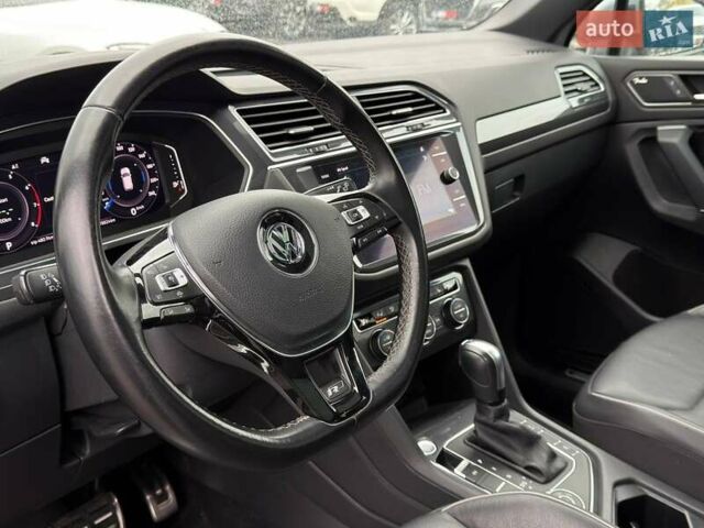 Серый Фольксваген Тигуан, объемом двигателя 1.98 л и пробегом 78 тыс. км за 27500 $, фото 21 на Automoto.ua