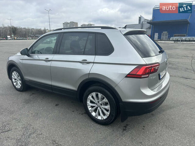 Серый Фольксваген Тигуан, объемом двигателя 1.97 л и пробегом 110 тыс. км за 24999 $, фото 62 на Automoto.ua