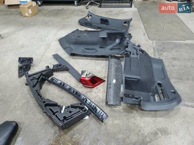 Серый Фольксваген Тигуан, объемом двигателя 1.98 л и пробегом 76 тыс. км за 6500 $, фото 12 на Automoto.ua