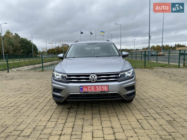 Серый Фольксваген Тигуан, объемом двигателя 2 л и пробегом 148 тыс. км за 19850 $, фото 7 на Automoto.ua