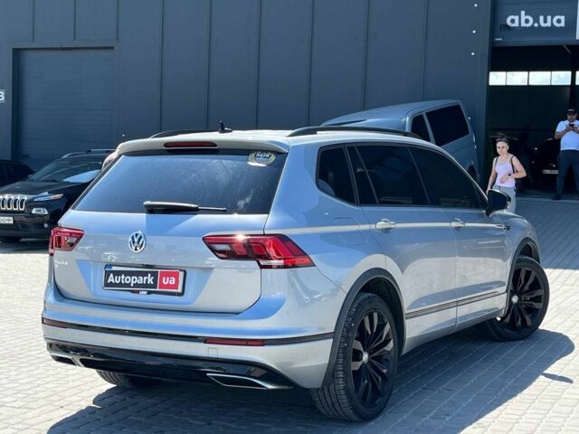 Серый Фольксваген Тигуан, объемом двигателя 2 л и пробегом 135 тыс. км за 23690 $, фото 6 на Automoto.ua