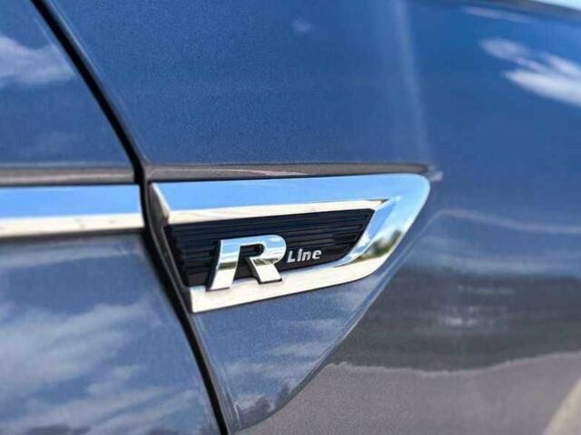 Сірий Фольксваген Тігуан, об'ємом двигуна 0 л та пробігом 54 тис. км за 10900 $, фото 4 на Automoto.ua