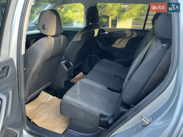 Сірий Фольксваген Тігуан, об'ємом двигуна 1.98 л та пробігом 182 тис. км за 16950 $, фото 13 на Automoto.ua