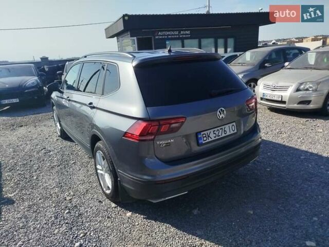 Сірий Фольксваген Тігуан, об'ємом двигуна 1.98 л та пробігом 86 тис. км за 17999 $, фото 6 на Automoto.ua