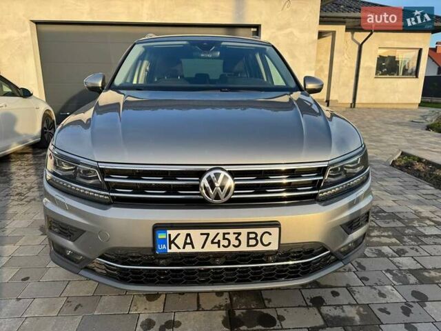 Серый Фольксваген Тигуан, объемом двигателя 1.97 л и пробегом 152 тыс. км за 29000 $, фото 1 на Automoto.ua