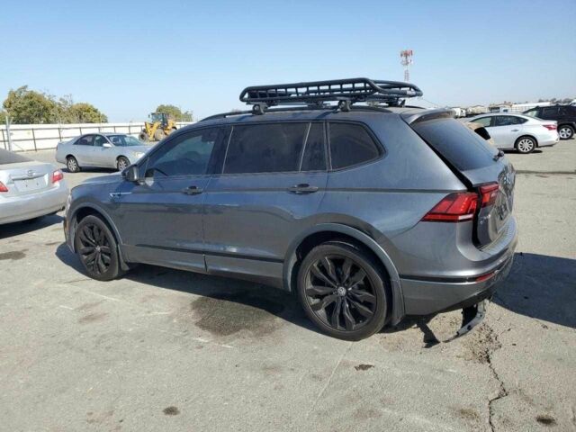 Сірий Фольксваген Тігуан, об'ємом двигуна 2 л та пробігом 58 тис. км за 12800 $, фото 1 на Automoto.ua