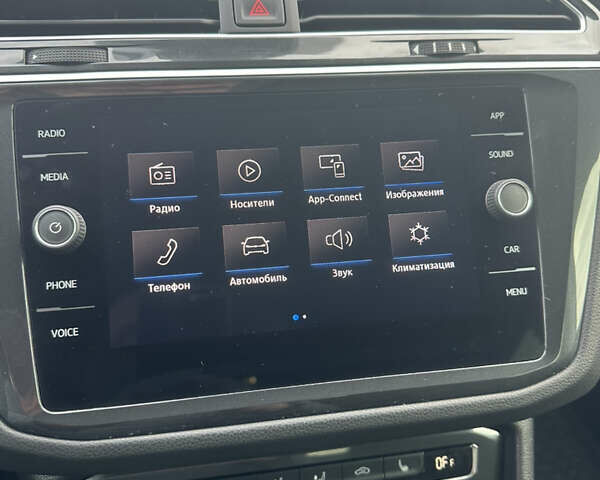 Серый Фольксваген Тигуан, объемом двигателя 1.97 л и пробегом 110 тыс. км за 24999 $, фото 105 на Automoto.ua