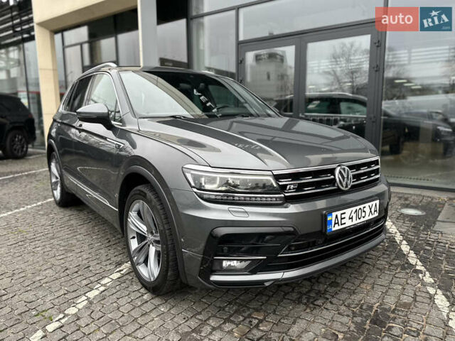 Серый Фольксваген Тигуан, объемом двигателя 1.97 л и пробегом 153 тыс. км за 27990 $, фото 8 на Automoto.ua