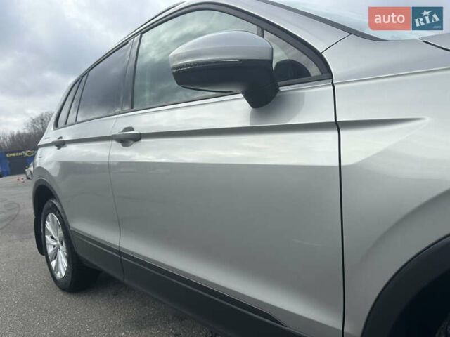 Серый Фольксваген Тигуан, объемом двигателя 1.97 л и пробегом 110 тыс. км за 24999 $, фото 17 на Automoto.ua