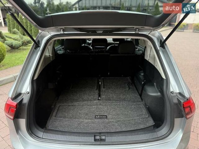 Сірий Фольксваген Тігуан, об'ємом двигуна 1.98 л та пробігом 173 тис. км за 16999 $, фото 27 на Automoto.ua