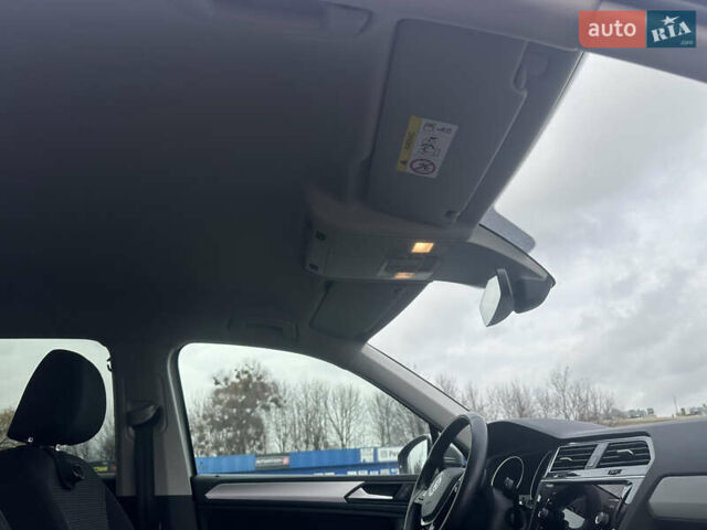 Серый Фольксваген Тигуан, объемом двигателя 1.97 л и пробегом 110 тыс. км за 24999 $, фото 73 на Automoto.ua