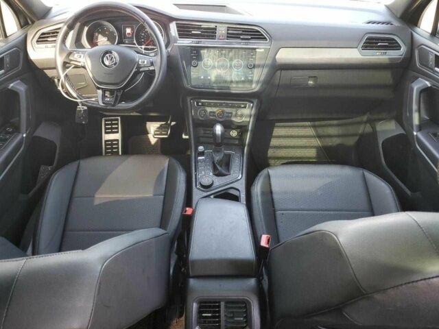 Сірий Фольксваген Тігуан, об'ємом двигуна 2 л та пробігом 58 тис. км за 12800 $, фото 7 на Automoto.ua