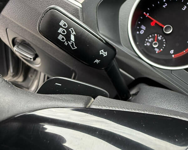 Сірий Фольксваген Тігуан, об'ємом двигуна 1.98 л та пробігом 250 тис. км за 25555 $, фото 60 на Automoto.ua