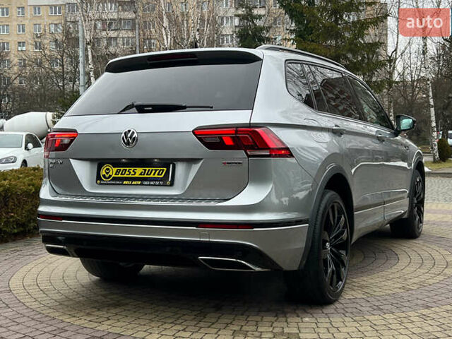 Серый Фольксваген Тигуан, объемом двигателя 1.98 л и пробегом 101 тыс. км за 23900 $, фото 7 на Automoto.ua