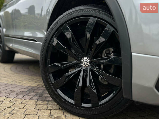 Серый Фольксваген Тигуан, объемом двигателя 1.98 л и пробегом 101 тыс. км за 23900 $, фото 24 на Automoto.ua