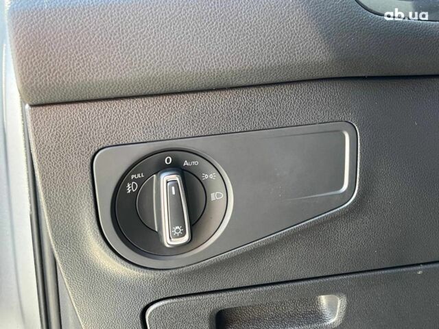 Серый Фольксваген Тигуан, объемом двигателя 2 л и пробегом 135 тыс. км за 23690 $, фото 15 на Automoto.ua