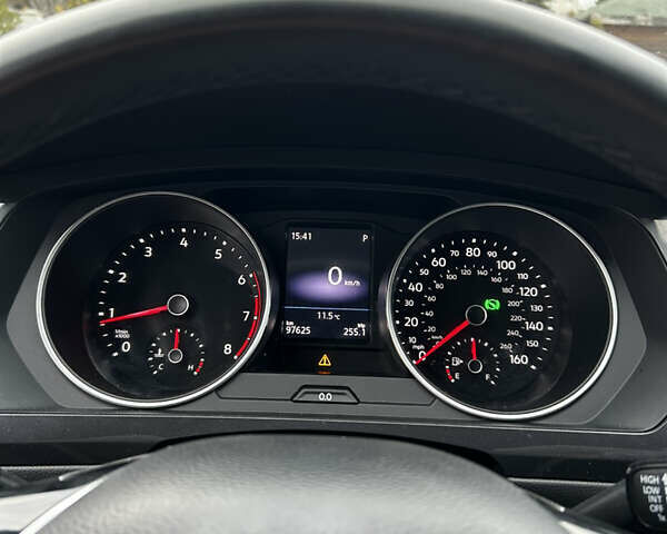 Сірий Фольксваген Тігуан, об'ємом двигуна 2 л та пробігом 98 тис. км за 22300 $, фото 12 на Automoto.ua