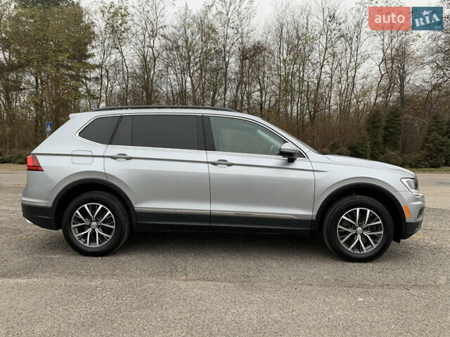Сірий Фольксваген Тігуан, об'ємом двигуна 2 л та пробігом 130 тис. км за 20700 $, фото 3 на Automoto.ua