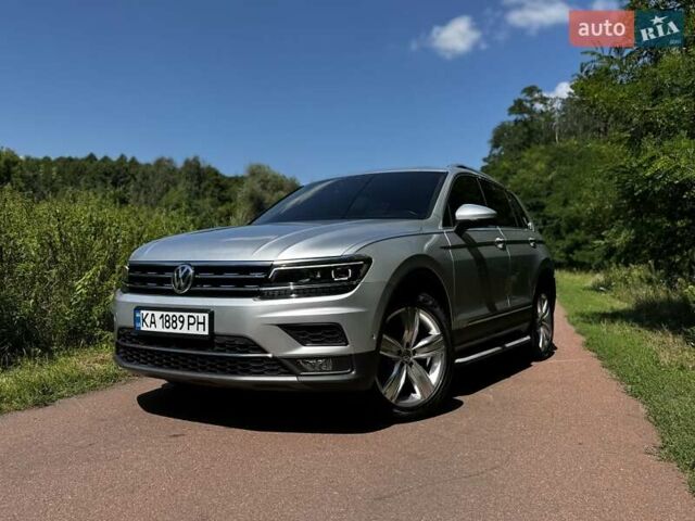 Серый Фольксваген Тигуан, объемом двигателя 1.98 л и пробегом 103 тыс. км за 31000 $, фото 21 на Automoto.ua
