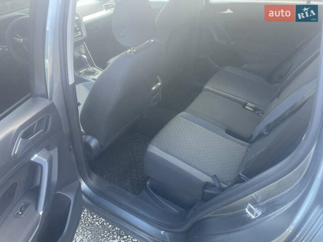 Сірий Фольксваген Тігуан, об'ємом двигуна 2 л та пробігом 104 тис. км за 14200 $, фото 8 на Automoto.ua
