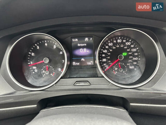 Серый Фольксваген Тигуан, объемом двигателя 2 л и пробегом 65 тыс. км за 18200 $, фото 23 на Automoto.ua