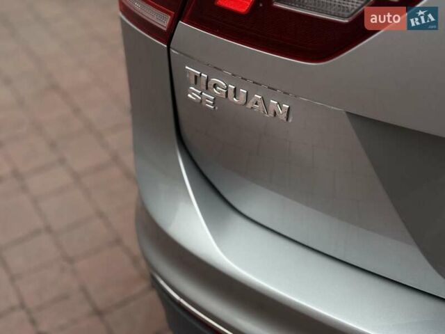 Сірий Фольксваген Тігуан, об'ємом двигуна 1.98 л та пробігом 173 тис. км за 16999 $, фото 24 на Automoto.ua