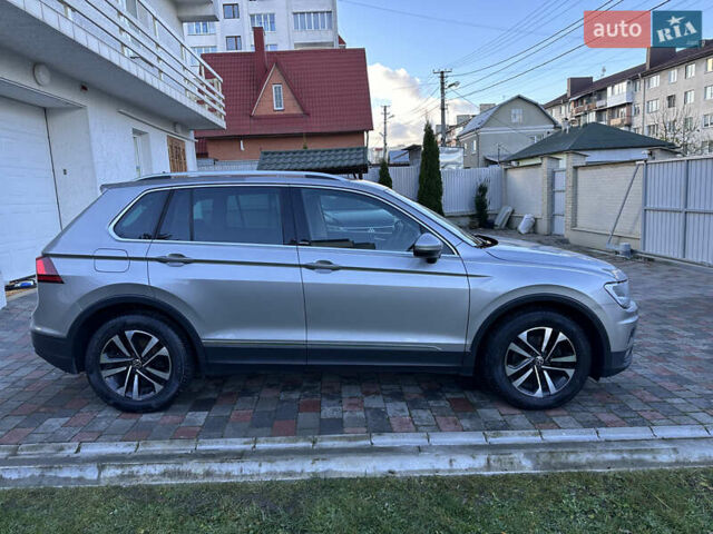 Серый Фольксваген Тигуан, объемом двигателя 1.97 л и пробегом 144 тыс. км за 26000 $, фото 1 на Automoto.ua
