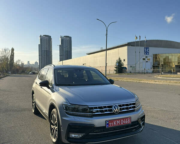 Сірий Фольксваген Тігуан, об'ємом двигуна 1.98 л та пробігом 156 тис. км за 18600 $, фото 21 на Automoto.ua