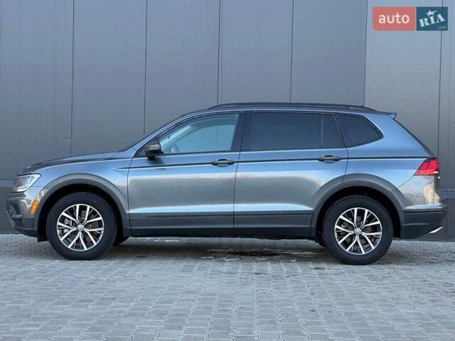 Серый Фольксваген Тигуан, объемом двигателя 2 л и пробегом 53 тыс. км за 18900 $, фото 9 на Automoto.ua