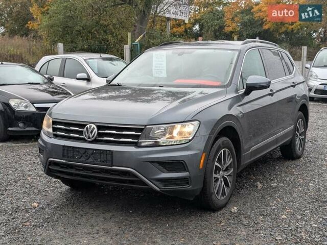 Серый Фольксваген Тигуан, объемом двигателя 1.98 л и пробегом 105 тыс. км за 17950 $, фото 5 на Automoto.ua