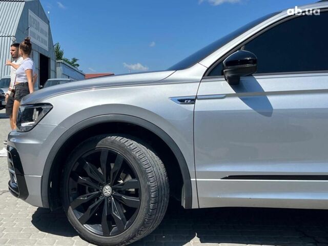 Серый Фольксваген Тигуан, объемом двигателя 2 л и пробегом 135 тыс. км за 23690 $, фото 11 на Automoto.ua