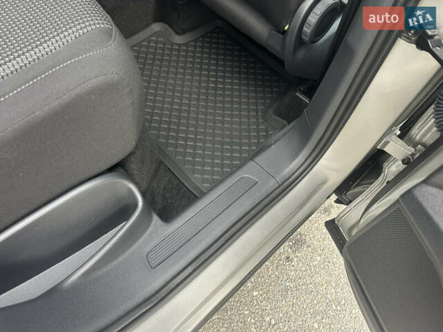 Серый Фольксваген Тигуан, объемом двигателя 1.97 л и пробегом 110 тыс. км за 24999 $, фото 78 на Automoto.ua