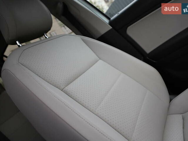 Сірий Фольксваген Тігуан, об'ємом двигуна 1.98 л та пробігом 110 тис. км за 11899 $, фото 20 на Automoto.ua